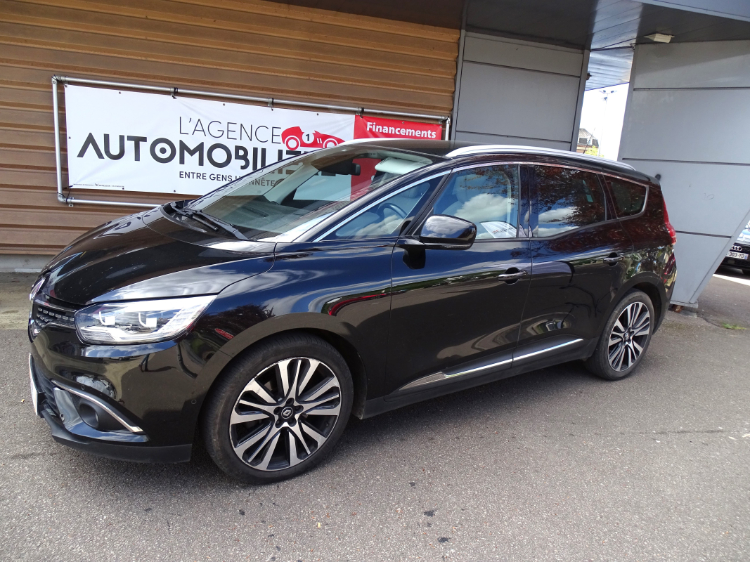 Renault Scenic — 21