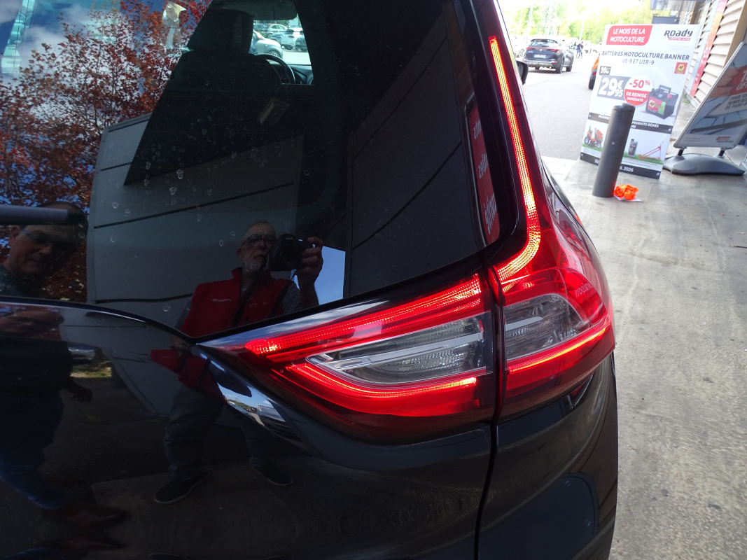 Renault Scenic — 31