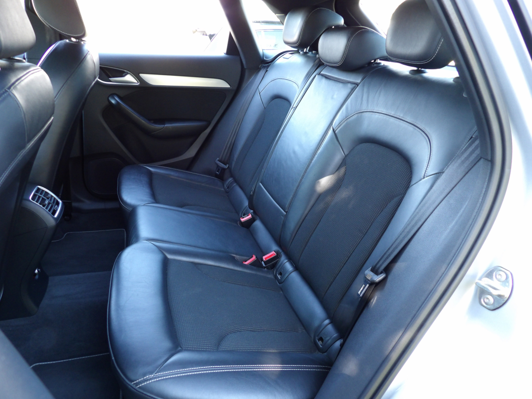 Audi Q3 — 14