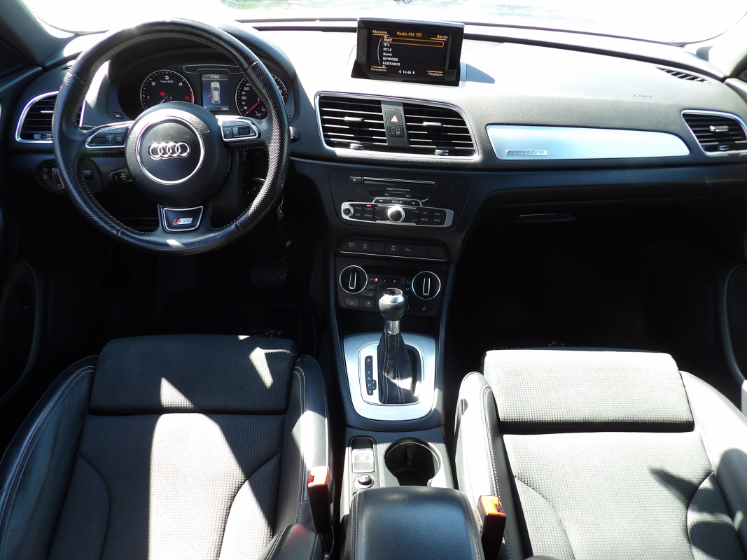 Audi Q3 — 18
