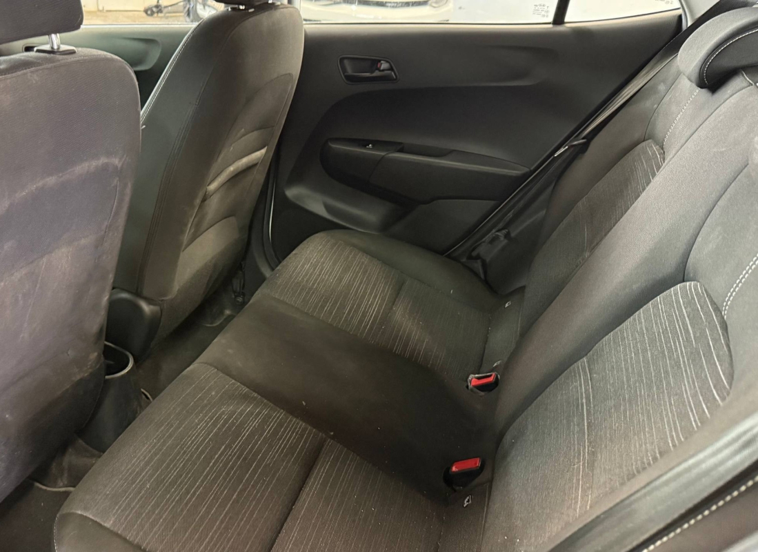 Kia Picanto — 18