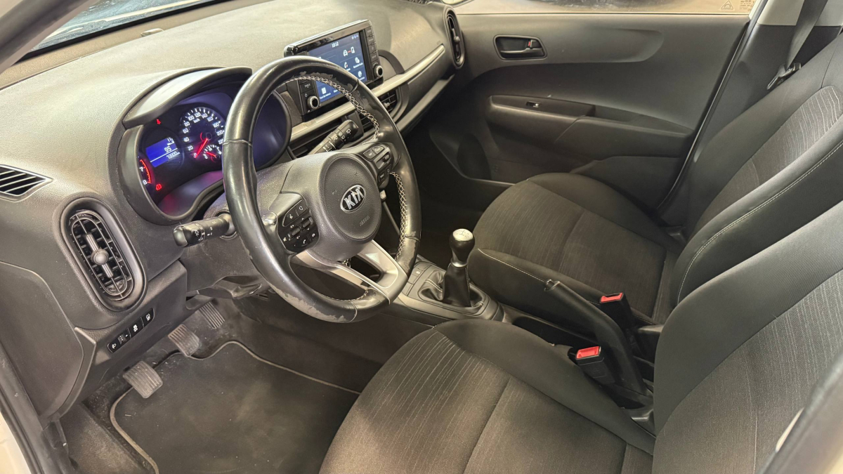 Kia Picanto — 12