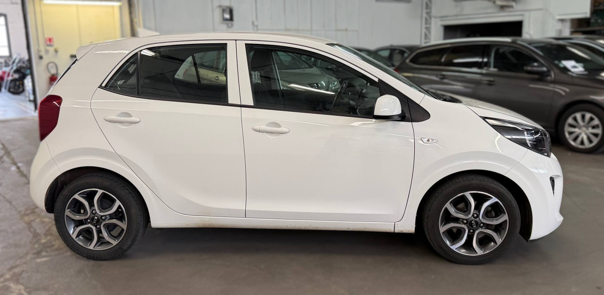 Kia Picanto — 6