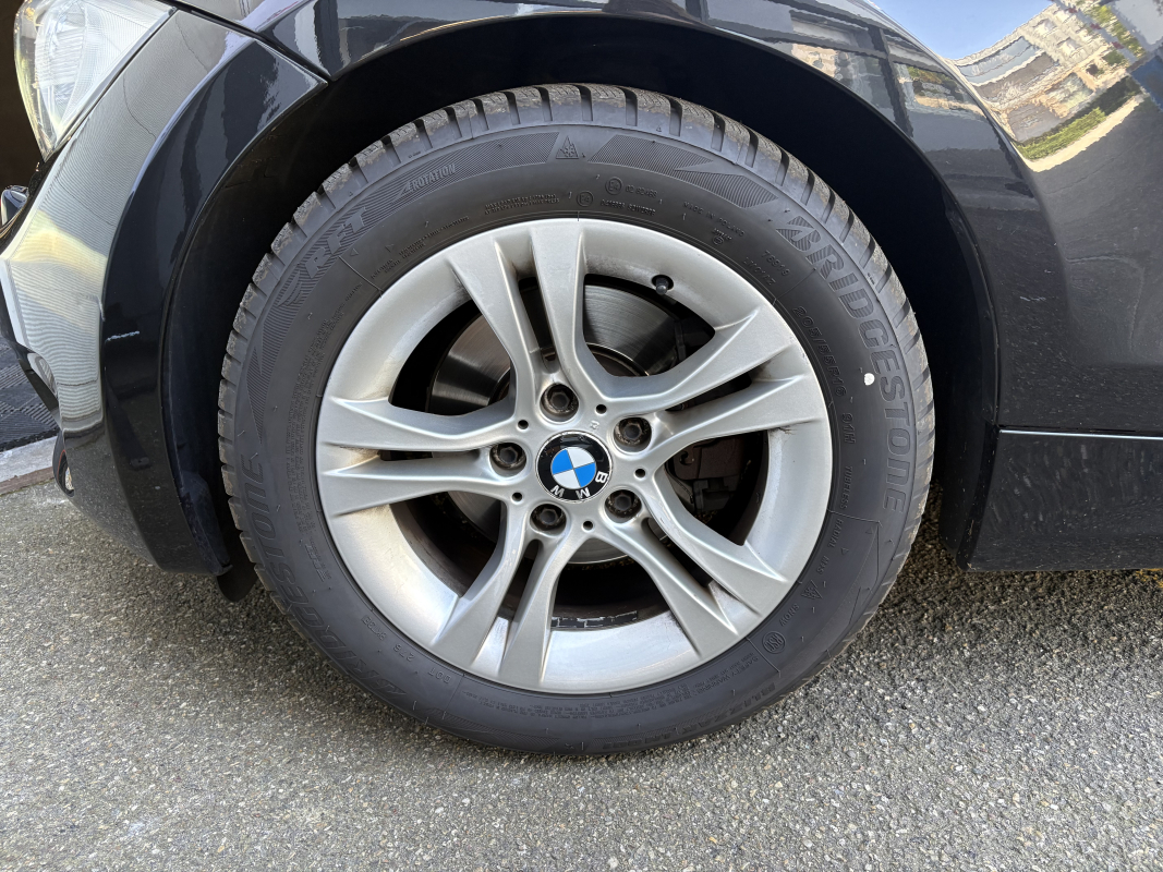 Bmw Série 1 — 25
