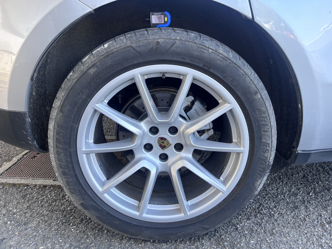 Porsche Macan — 25