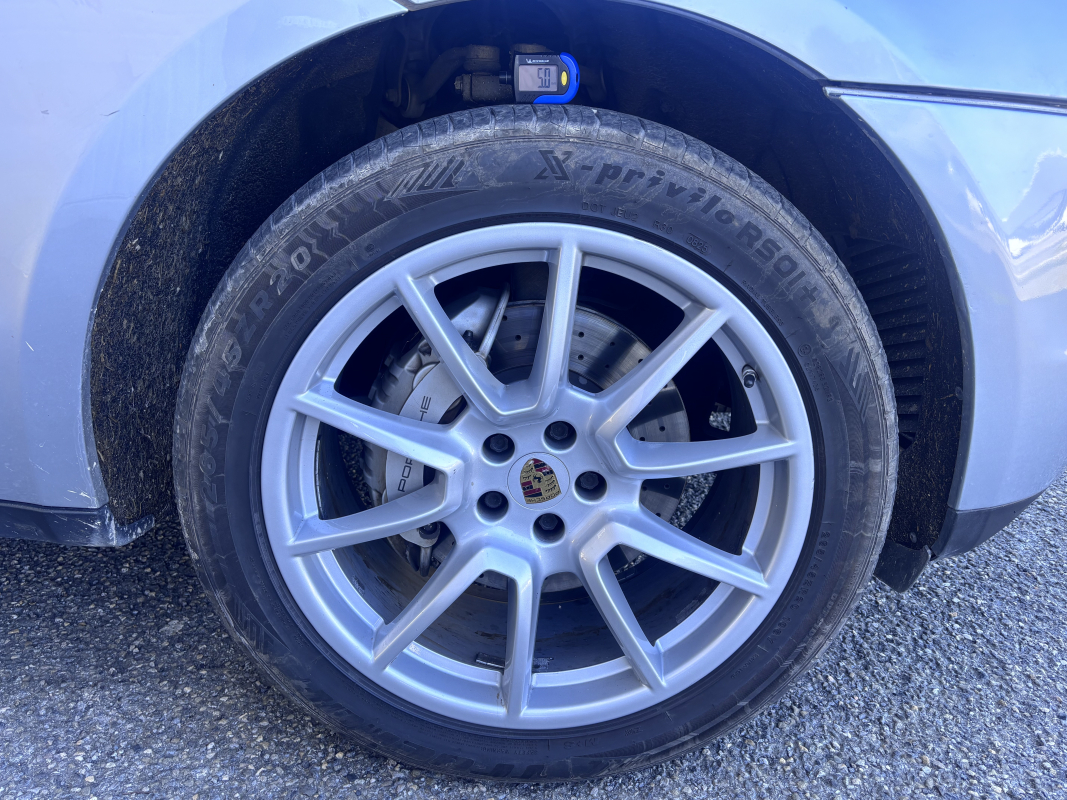 Porsche Macan — 27