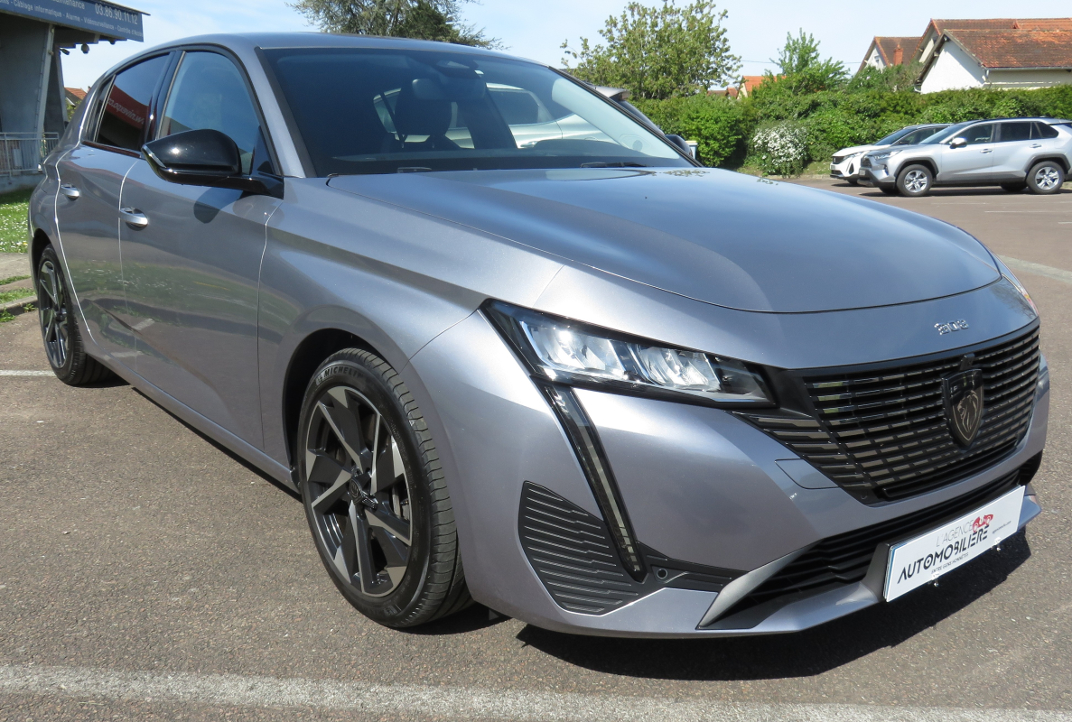 Peugeot 308 — 3