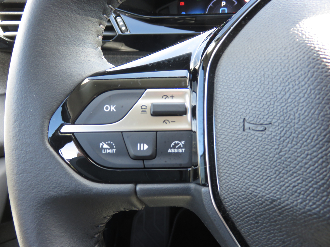 Peugeot 308 — 18