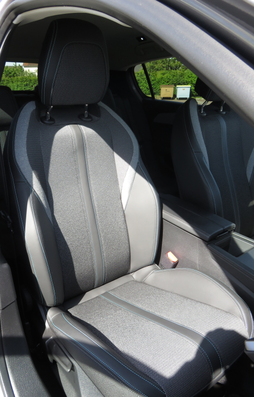 Peugeot 308 — 15