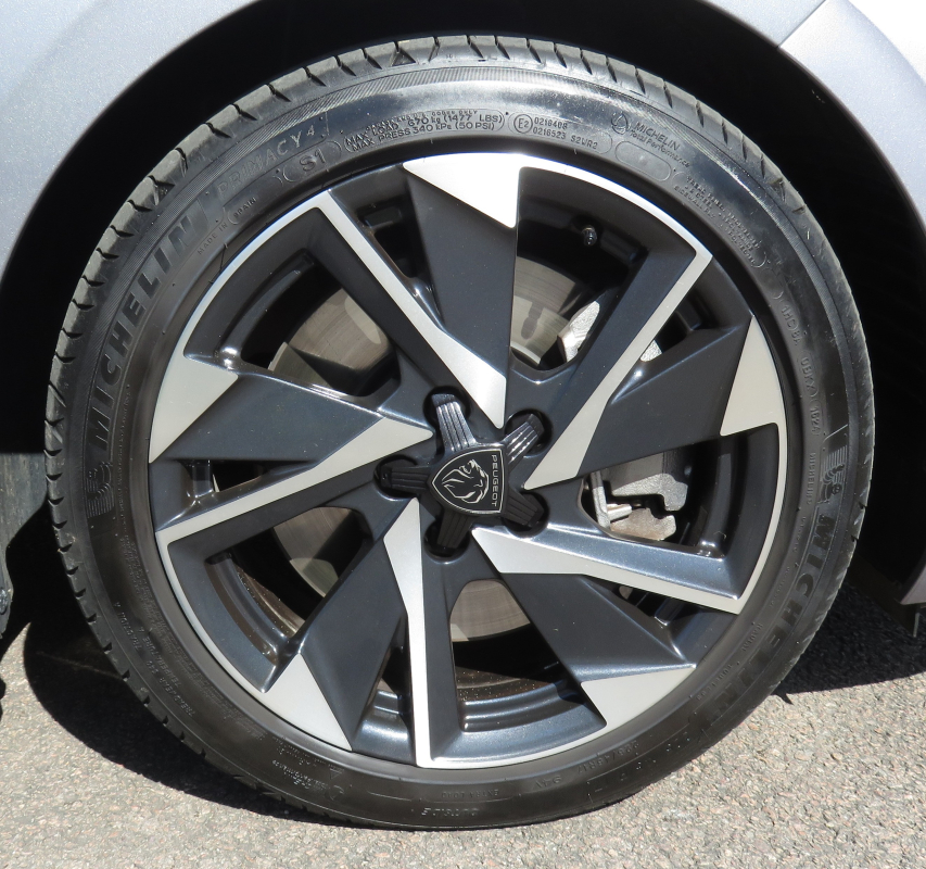 Peugeot 308 — 26