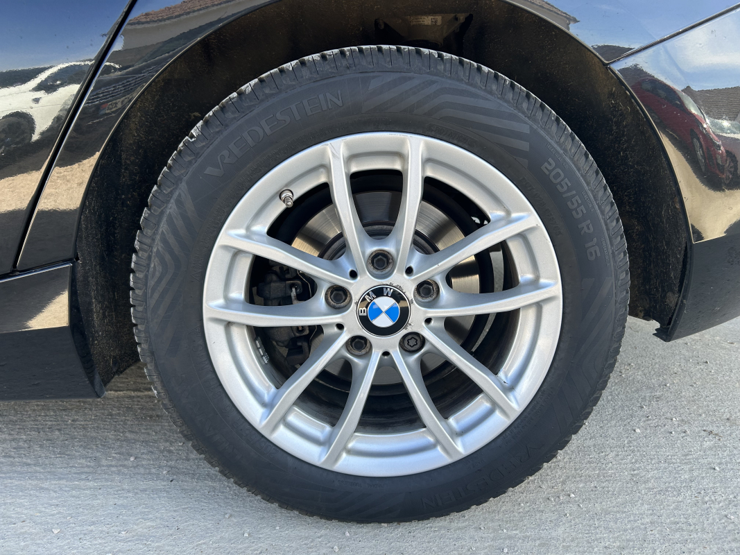 Bmw Série 1 — 27
