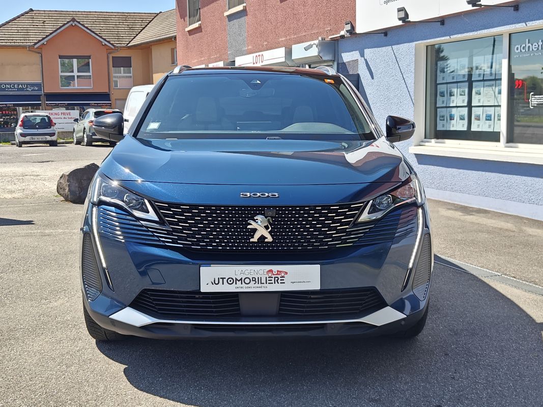 Peugeot 3008 HYbrid4 — 2