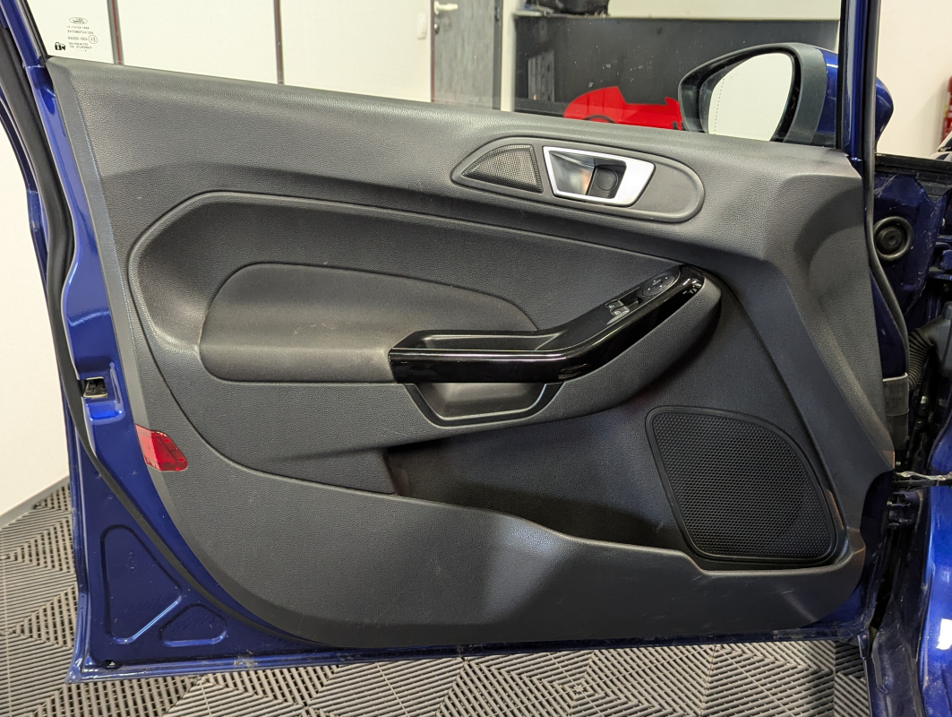 Ford Fiesta — 27
