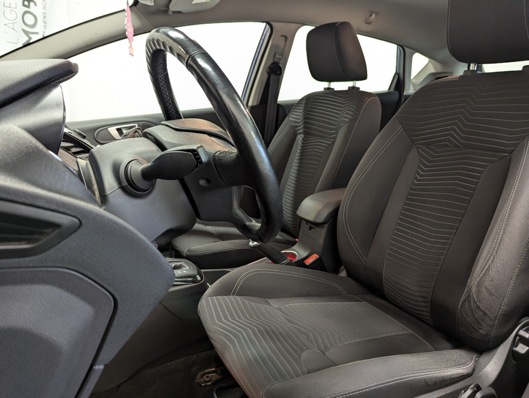 Ford Fiesta — 12