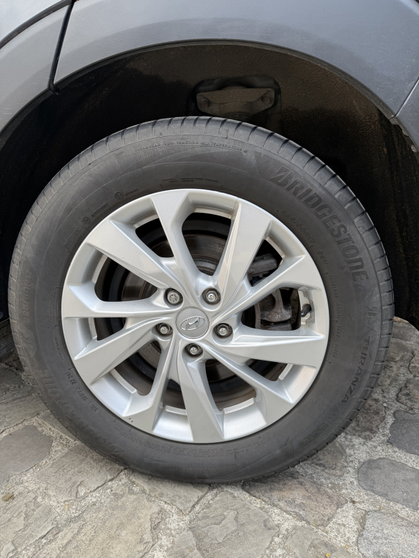 Hyundai Tucson — 11