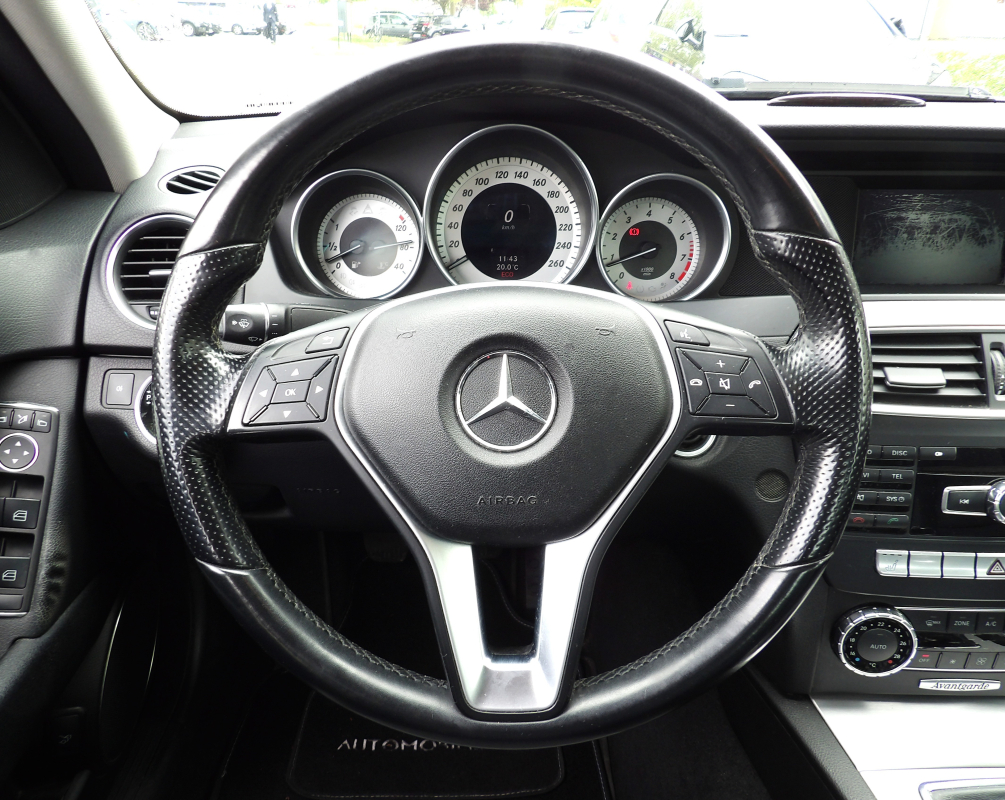 Mercedes Classe C — 9