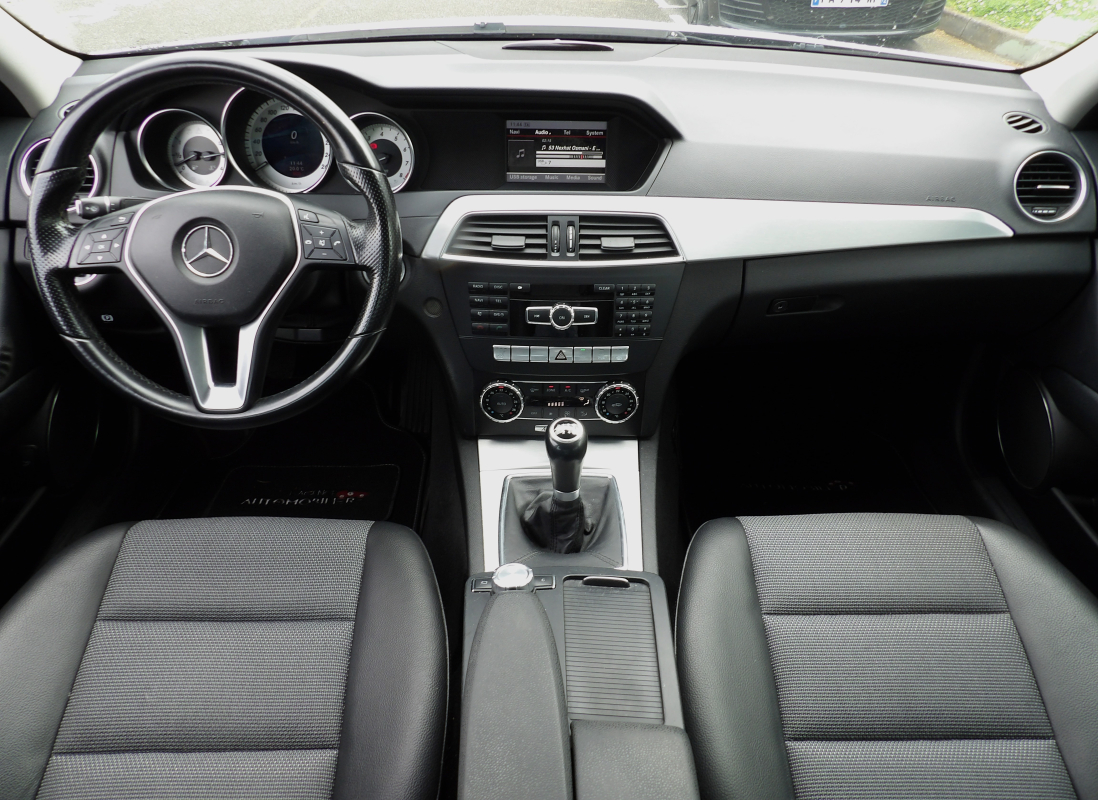 Mercedes Classe C — 15