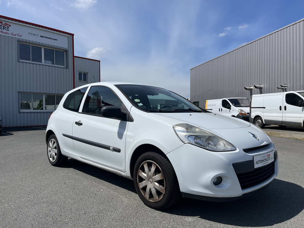 Renault Clio — 3