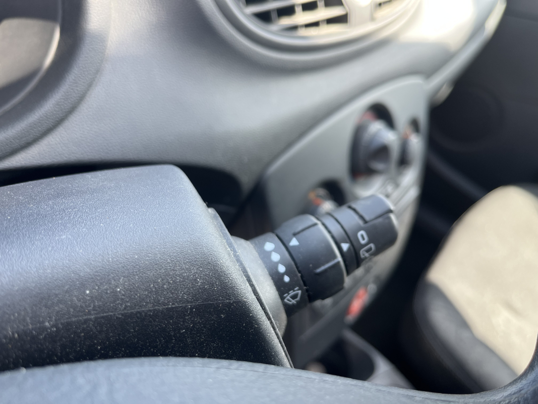 Renault Clio — 23