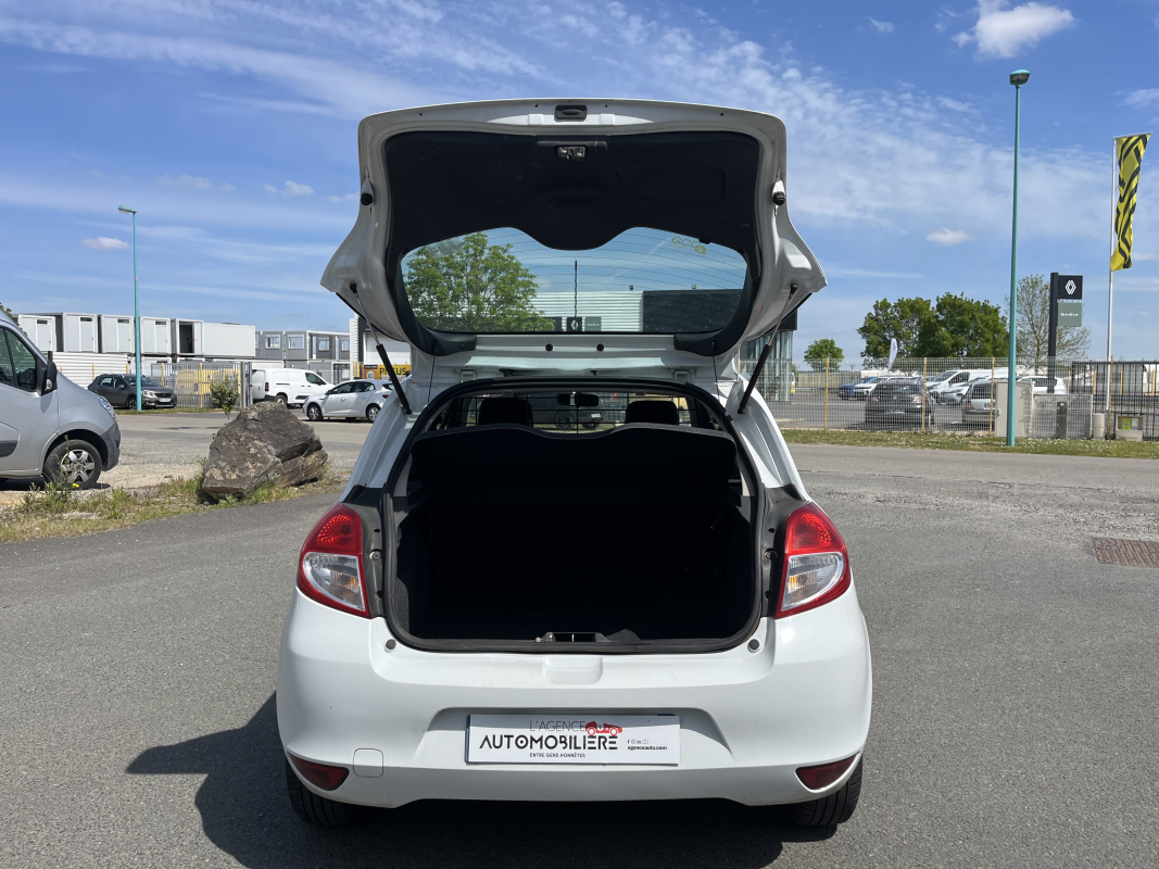 Renault Clio — 7