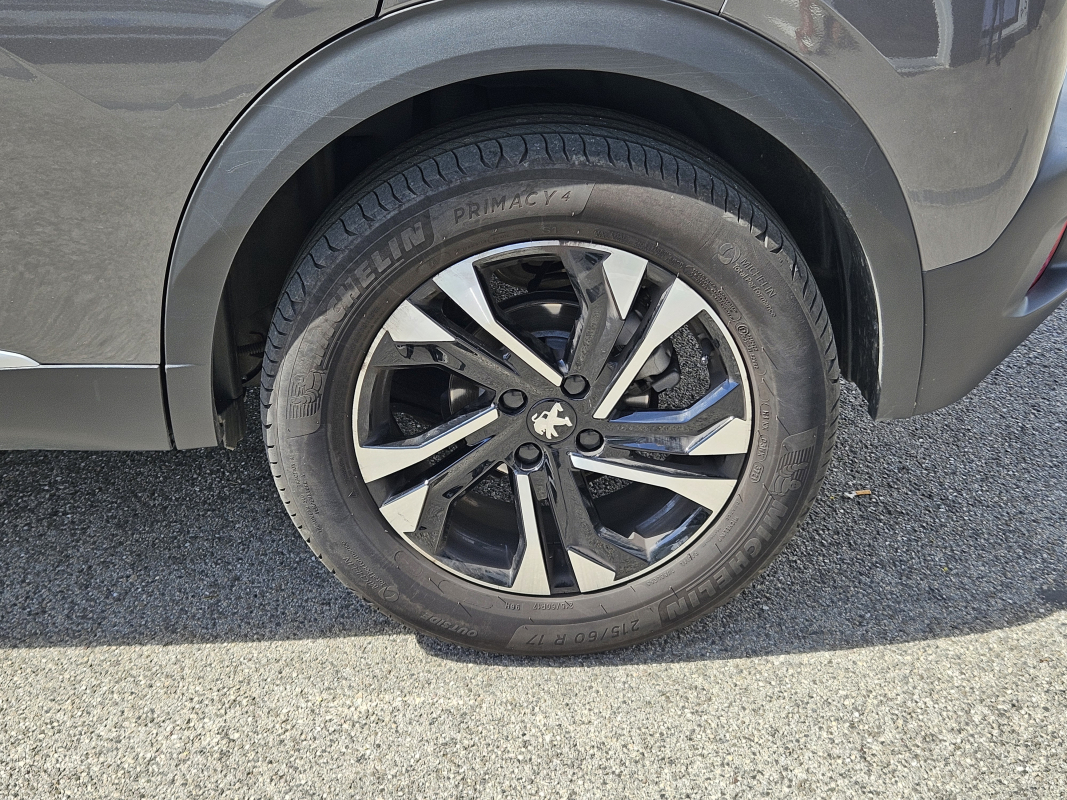 Peugeot 2008 — 31