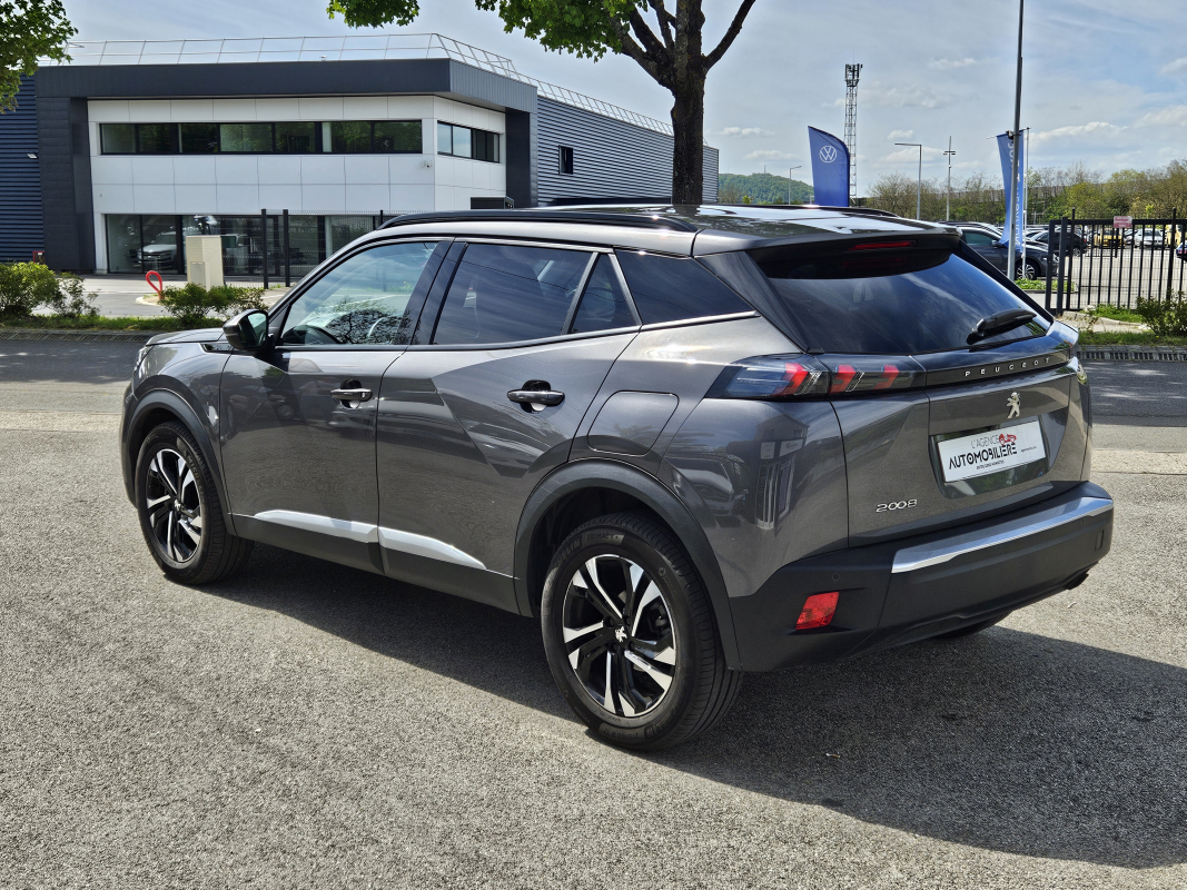 Peugeot 2008 — 6