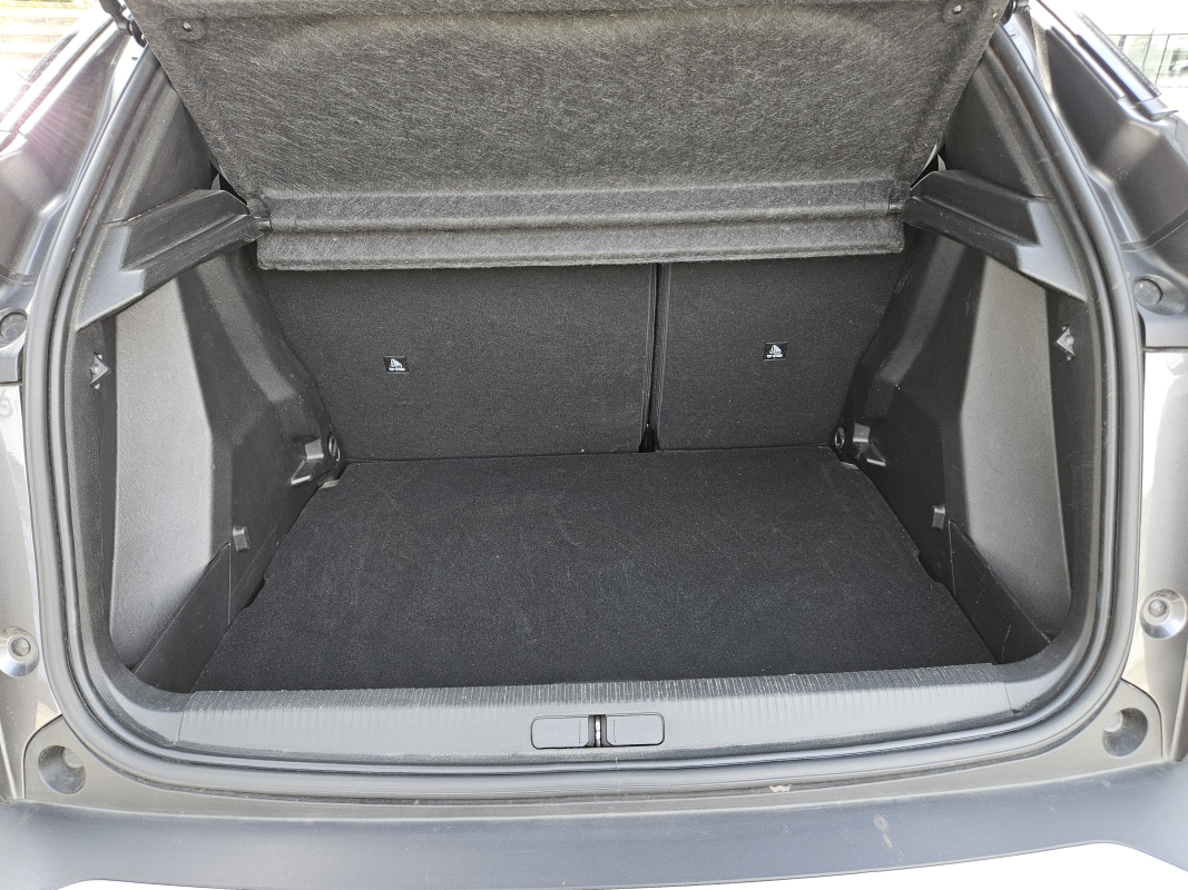 Peugeot 2008 — 22