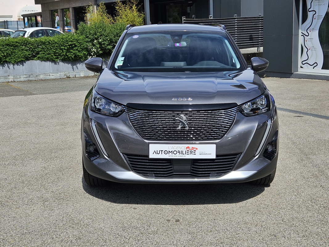Peugeot 2008 — 3