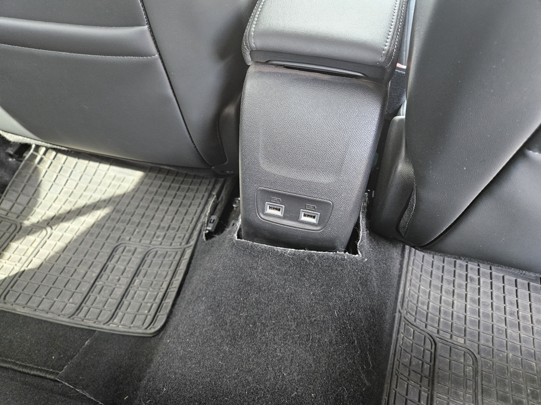 Peugeot 2008 — 26
