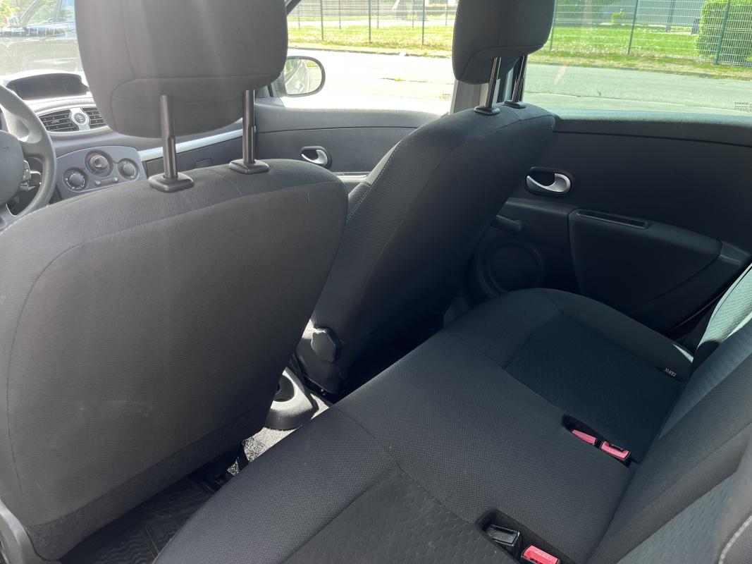 Renault Clio — 27
