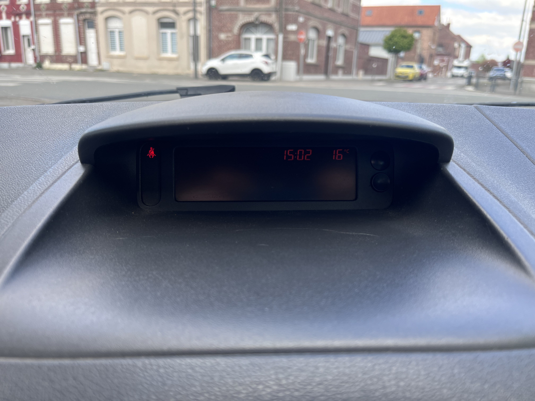Renault Clio — 22