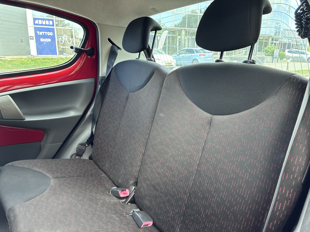 Peugeot 107 — 15