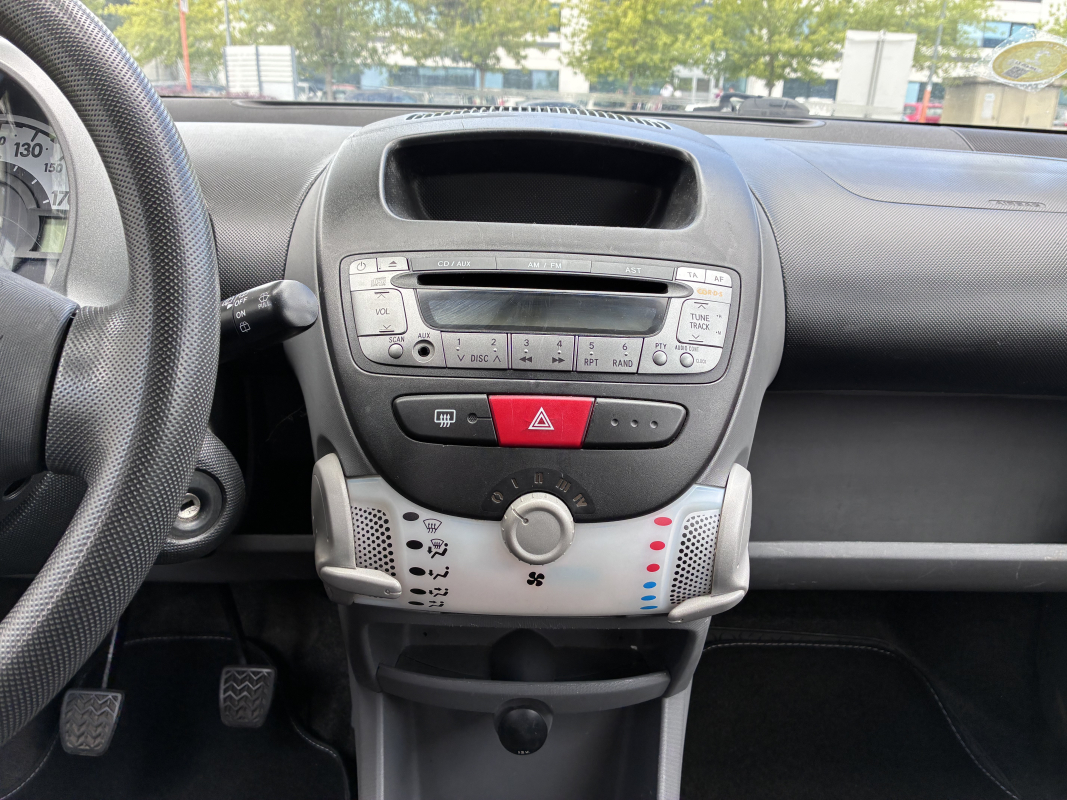 Peugeot 107 — 17