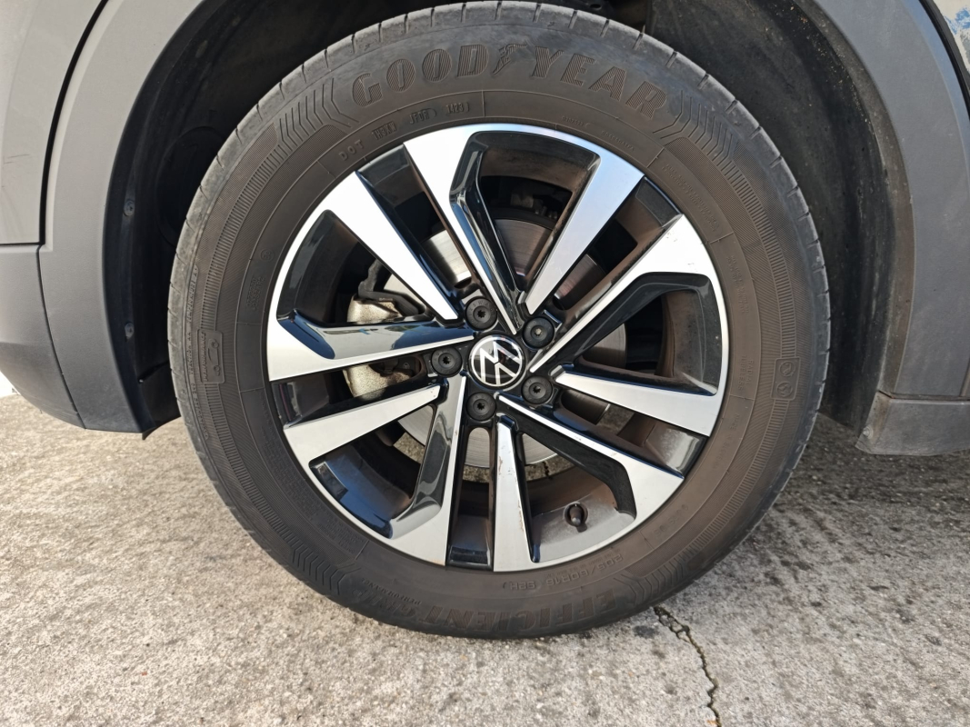 Volkswagen T-Cross — 25