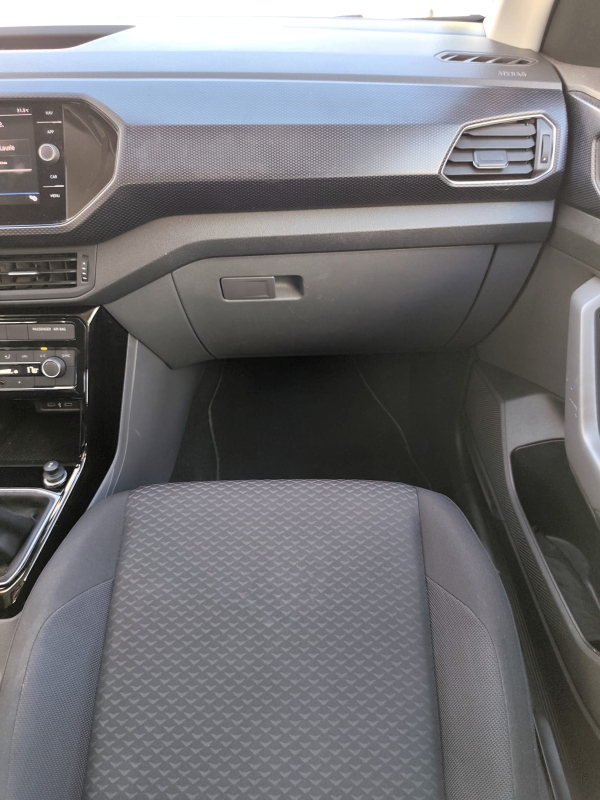 Volkswagen T-Cross — 22