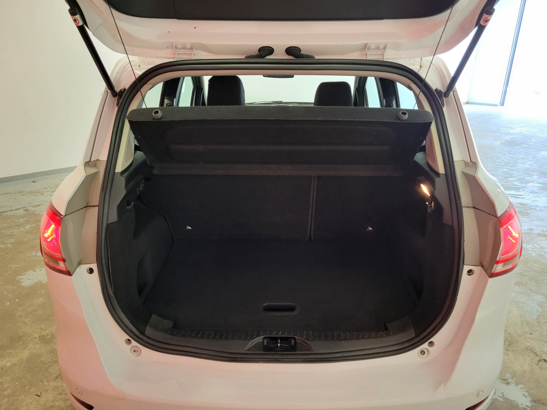 Ford B-Max — 27