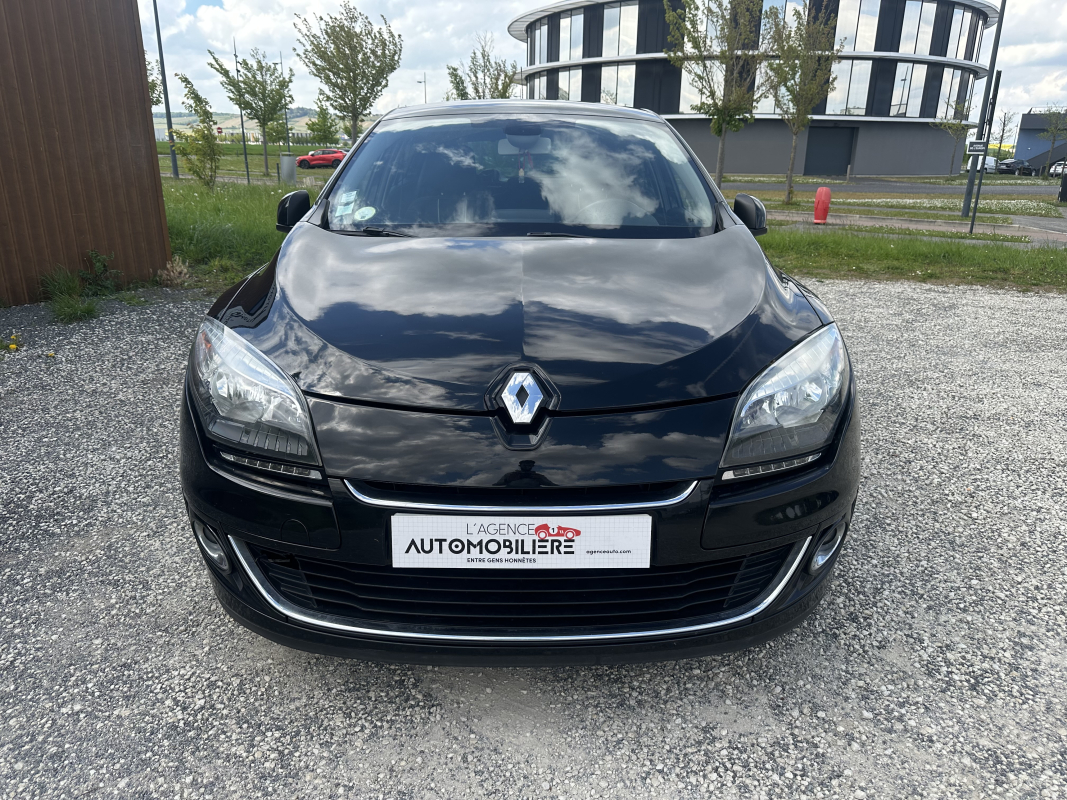 Renault RENAULT MEGANE III — 8