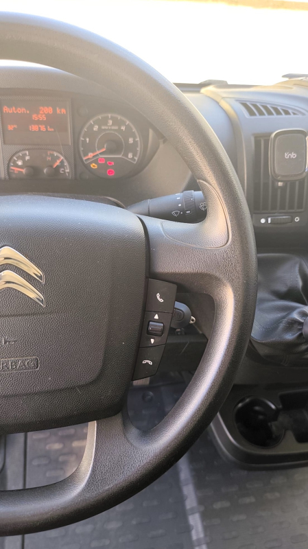 Renault Master — 10