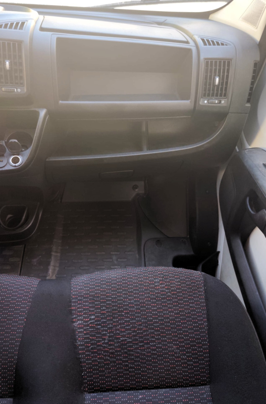 Renault Master — 15