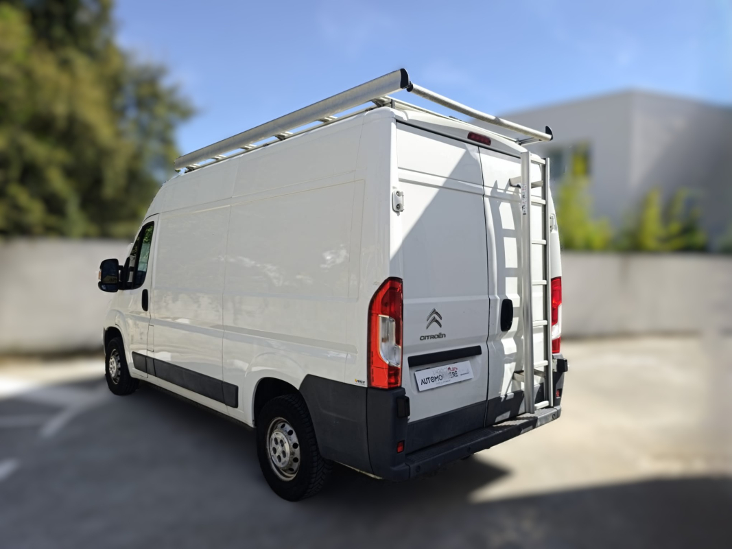 Renault Master — 3