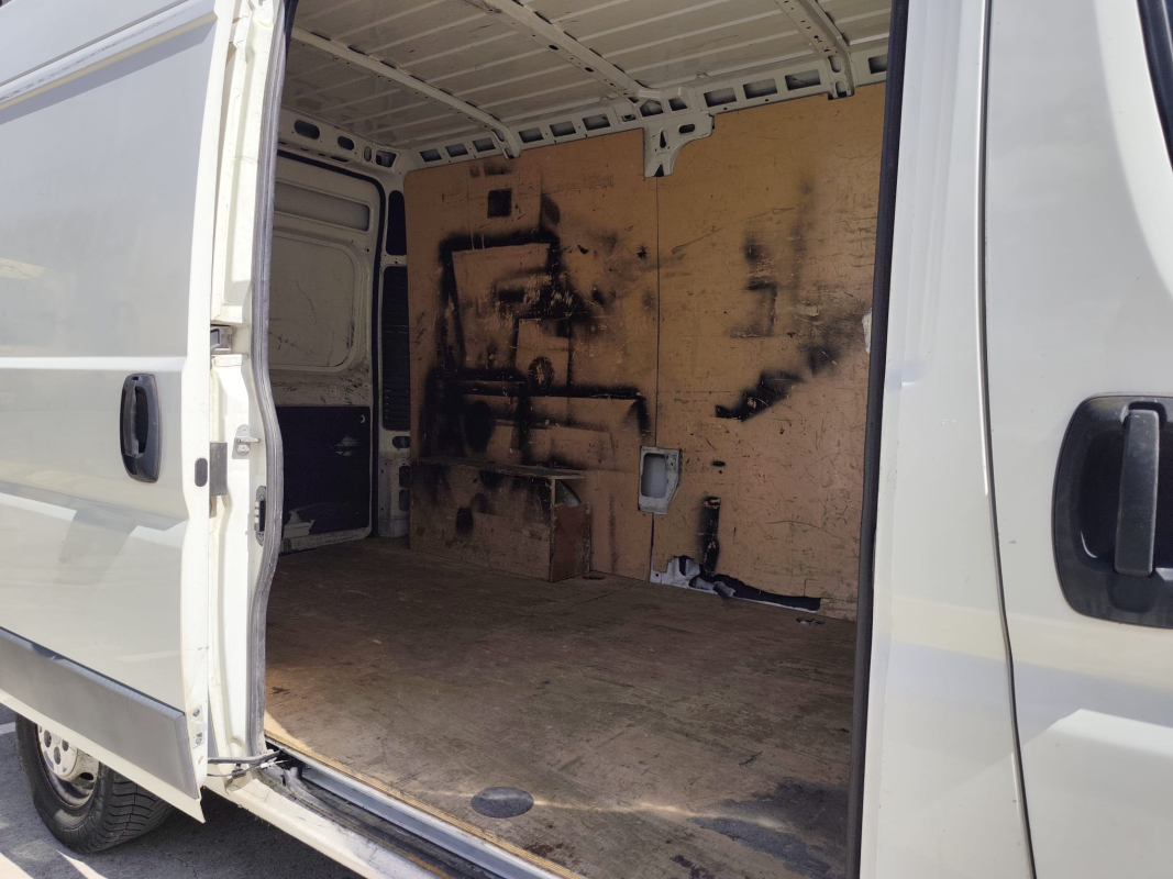 Renault Master — 18