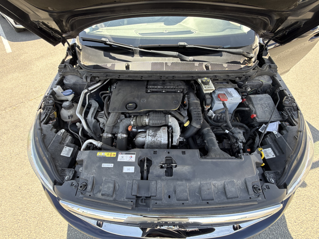 Peugeot 308 — 28