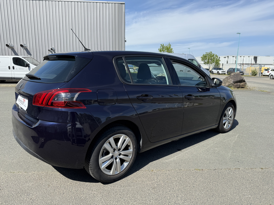 Peugeot 308 — 5