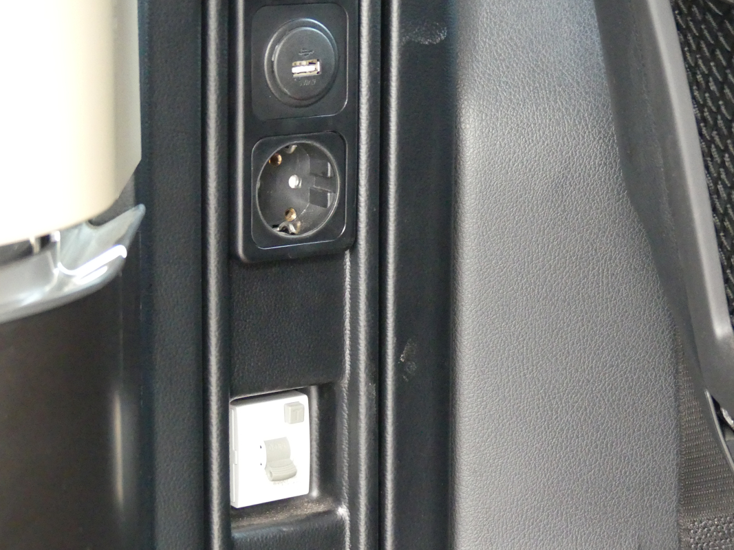 Mercedes Marco Polo — 31