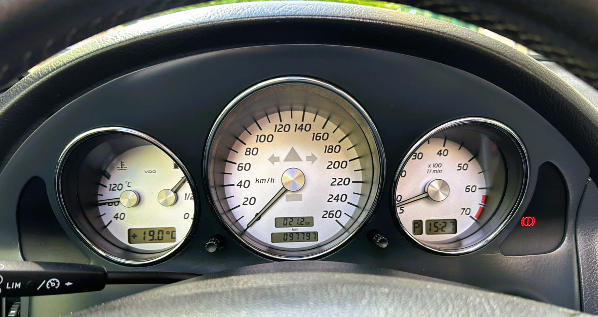 Mercedes SLK — 12