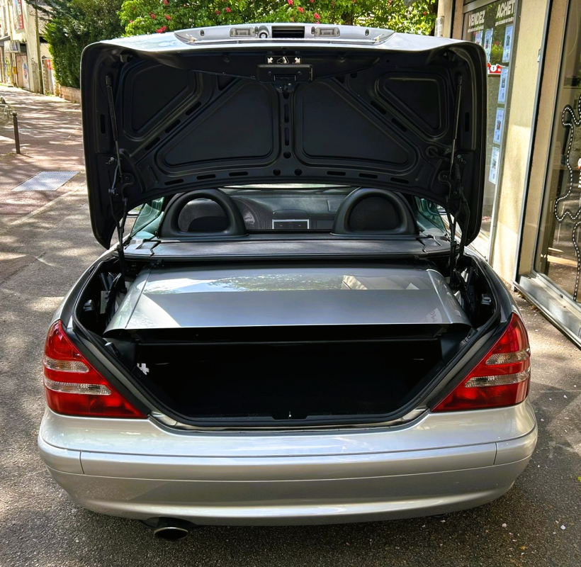 Mercedes SLK — 22