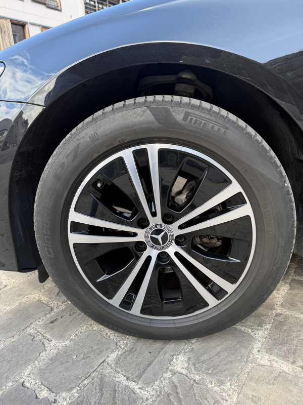 Mercedes Classe E — 24