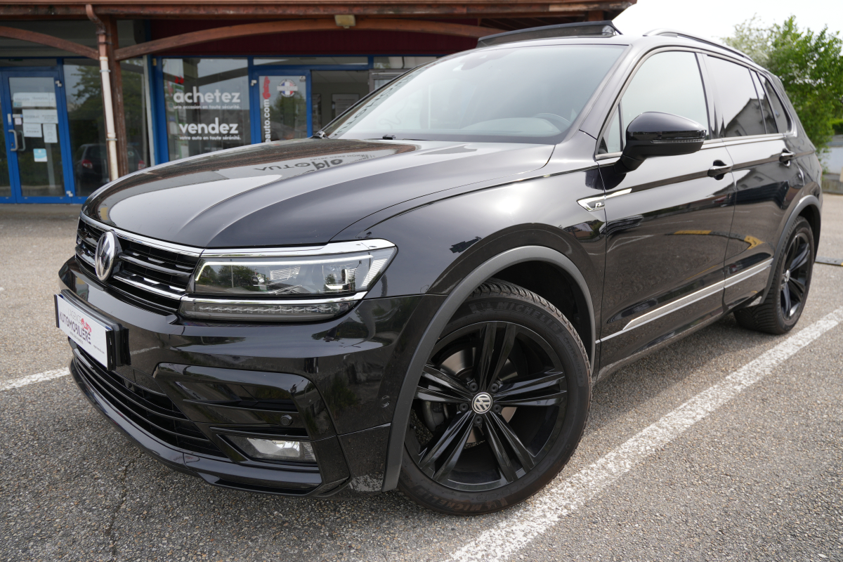 Volkswagen Tiguan — 2
