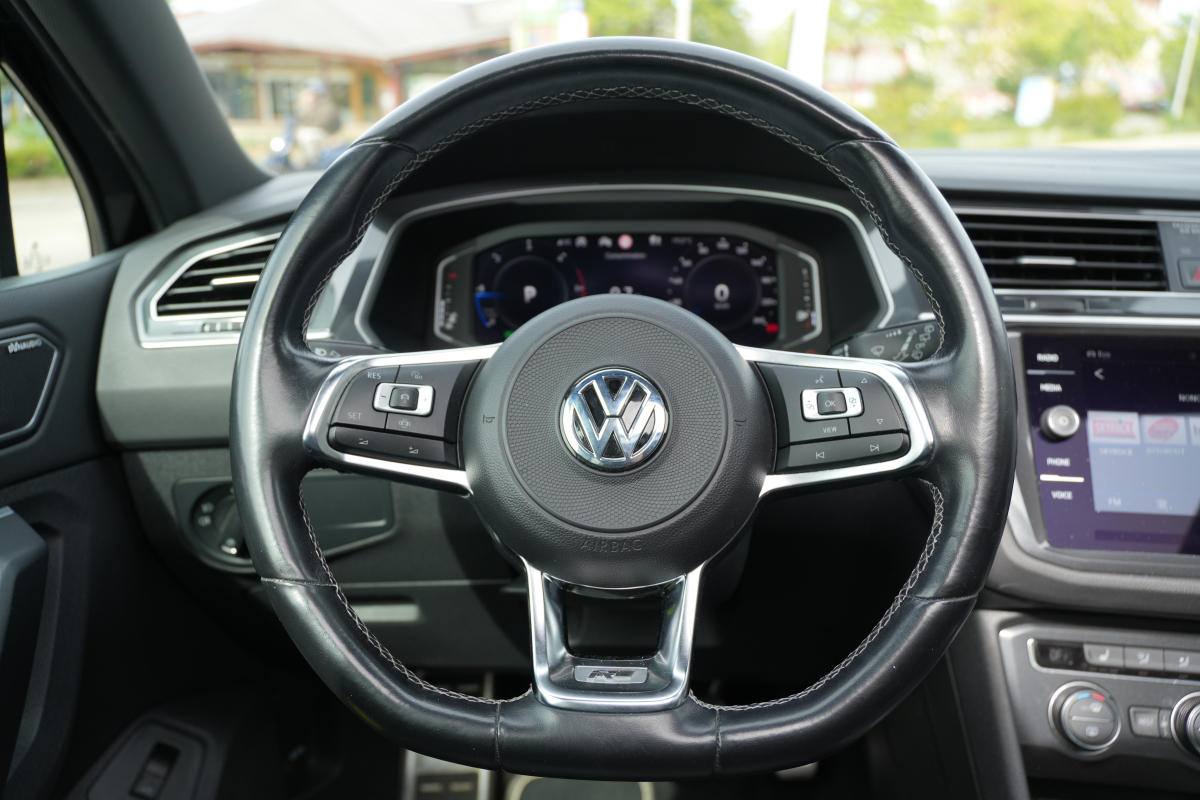 Volkswagen Tiguan — 14