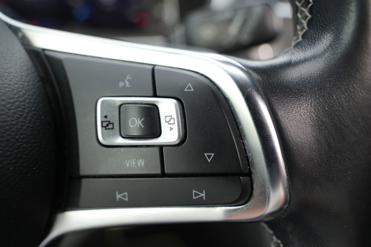 Volkswagen Tiguan — 19